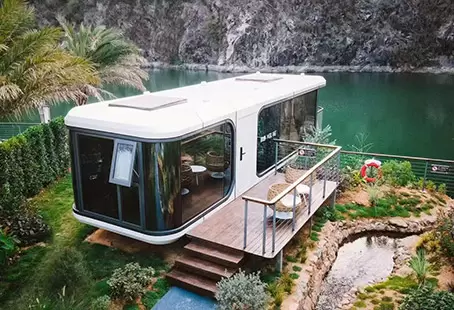 Space Capsule: The Ultimate Off-Grid Digital Nomad Pod