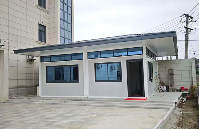 Expandable Container House