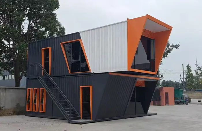 Expandable Container House
