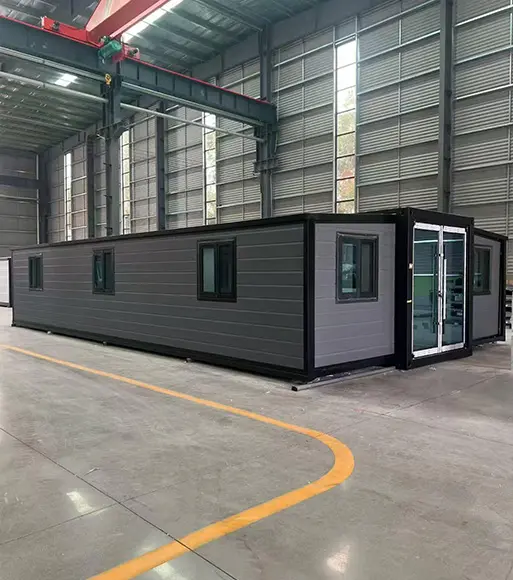 Container Housing vs Traditional Construction: A Complete Comparison