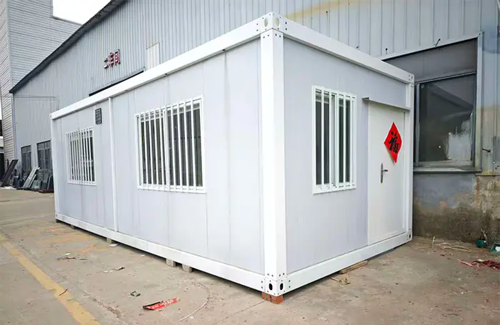 Expandable Container House